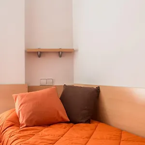 Navas 2 , Barcelona Spanyolország